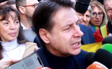 Pacifismo, Giuseppe Conte alla manifestazione per la pace a piazza San Giovanni