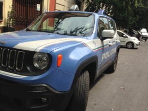 Malfattore, Un'auto della Polizia